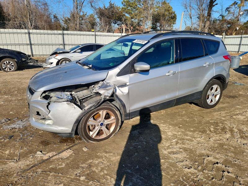 FORD ESCAPE SE 2014 with VIN 1FMCU9GX1EUD90935 - Photo from auction