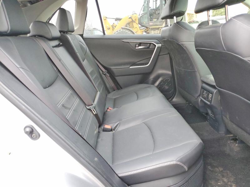 Photo 11 from auction – 2023 TOYOTA RAV4 LIMIT with VIN JTMD6RFV4PD100824