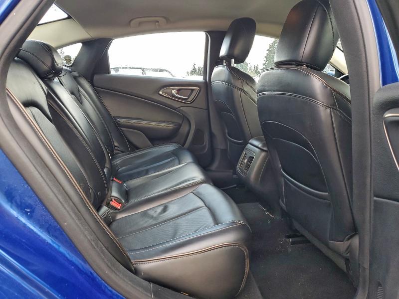 Photo 10 from auction – 2015 CHRYSLER 200 C with VIN 1C3CCCCB6FN561077