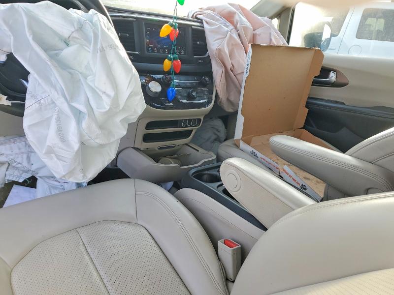 Photo 8 from auction – 2021 CHRYSLER VOYAGER LX with VIN 2C4RC1DG9MR541507