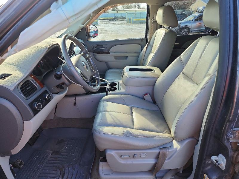 Photo 7 from auction – 2010 GMC YUKON with VIN 1GKUKCE08AR190296