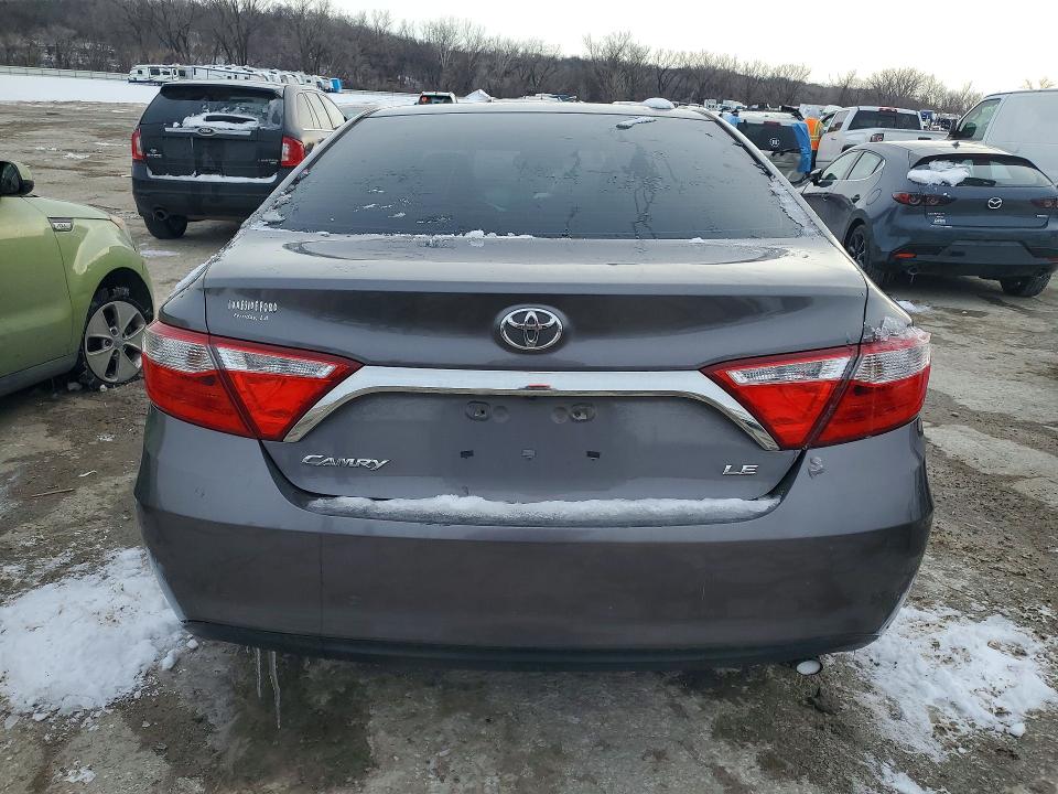 Photo 6 from auction – 2015 TOYOTA CAMRY LE with VIN 4T1BF1FK8FU040524