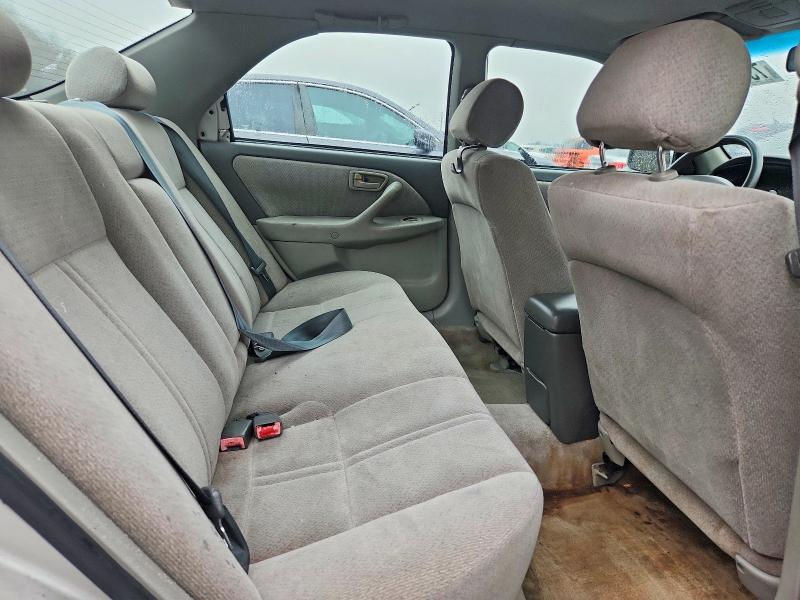 Photo 10 from auction – 2001 TOYOTA CAMRY with VIN 4T1BG22K41U038173