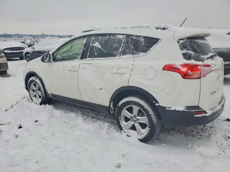 Photo 2 from auction – 2015 TOYOTA RAV4 with VIN JTMRFREV9FD100016