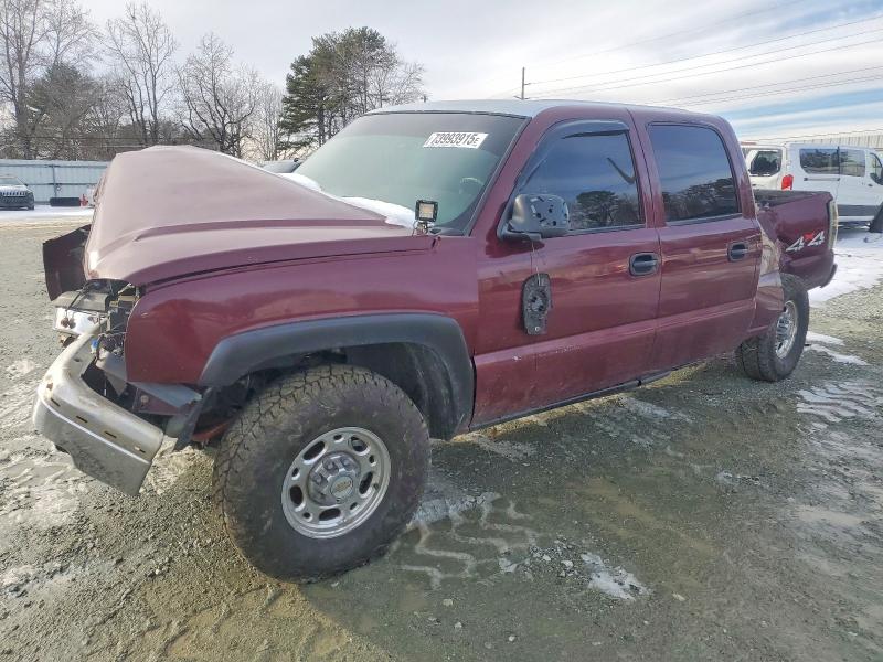 CHEVROLET SILVERADO 2003 with VIN 1GCGK13UX3F109127 - Photo from auction