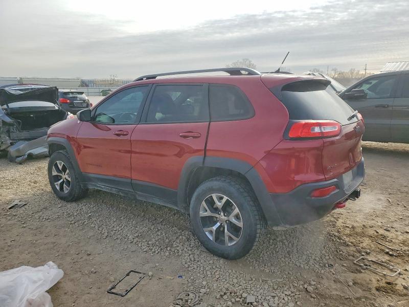 Photo 2 from auction – 2015 JEEP CHEROKEE T with VIN 1C4PJMBS4FW645967
