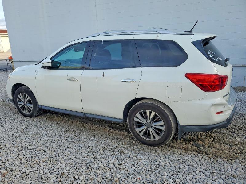 Photo 2 from auction – 2017 NISSAN PATHFINDER with VIN 5N1DR2MM6HC636668