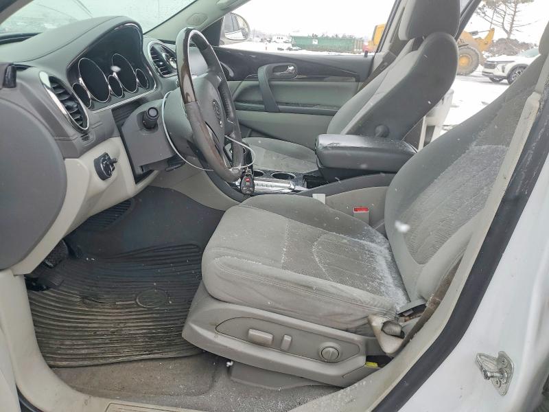 Photo 7 from auction – 2017 BUICK ENCLAVE with VIN 5GAKRAKD1HJ157774