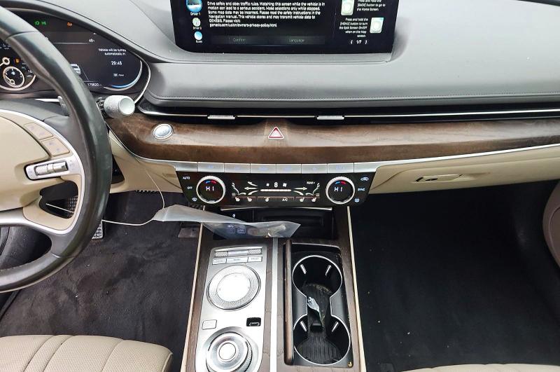 Photo 9 from auction – 2022 GENESIS G80 BASE with VIN KMTGB4SC2NU092298