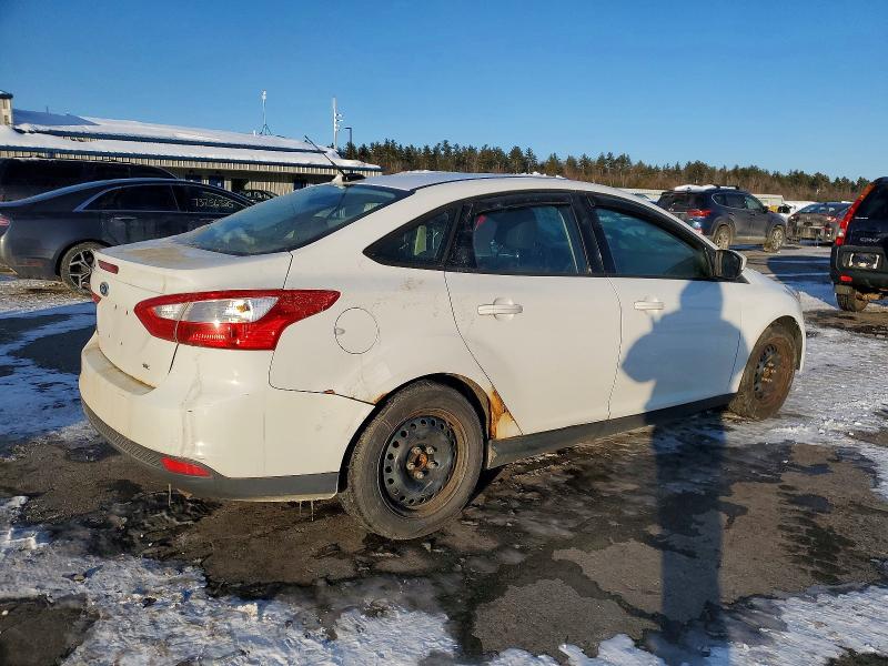 Photo 3 from auction – 2012 FORD FOCUS with VIN 1FAHP3F28CL246568