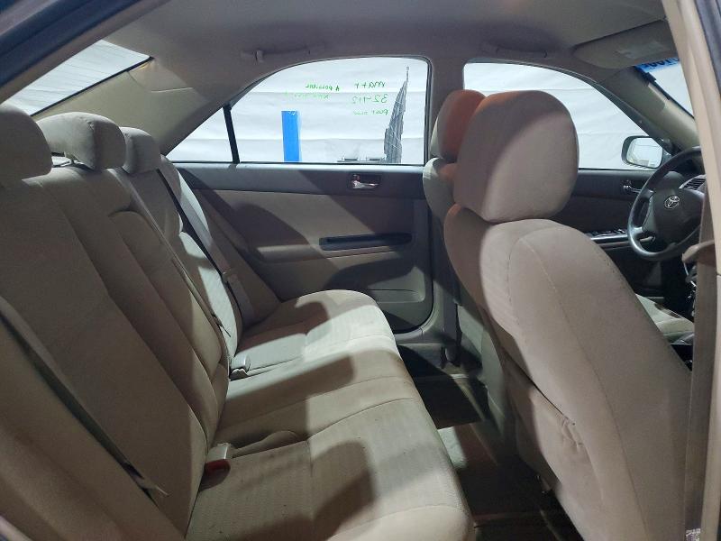 Photo 10 from auction – 2005 TOYOTA CAMRY with VIN 4T1BE32K35U503754