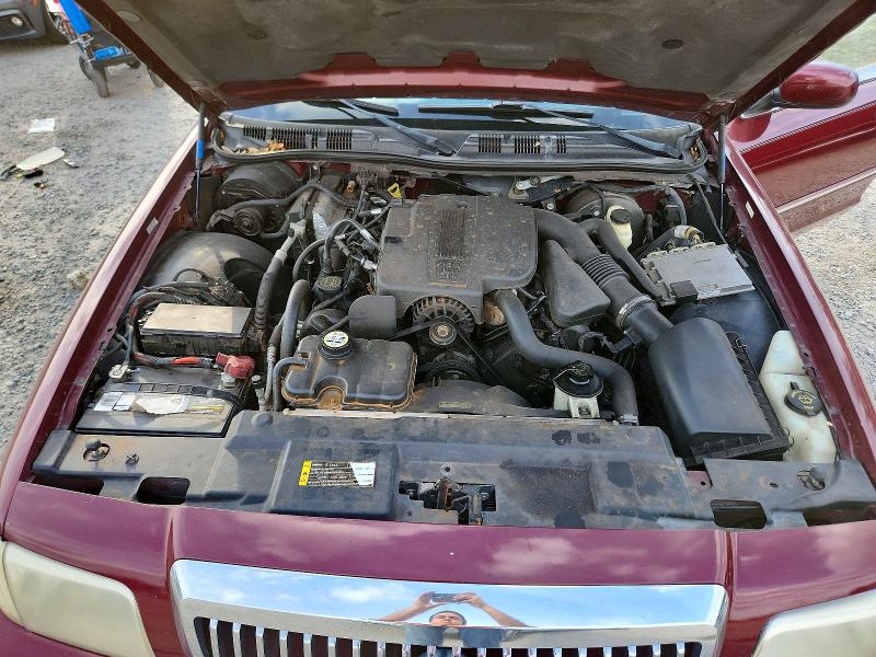 Photo 11 from auction – 2007 MERCURY GRAND MARQ with VIN 2MEFM75V07X634284