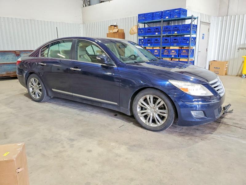 Photo 4 from auction – 2011 HYUNDAI GENESIS 4. with VIN KMHGC4DF1BU132347