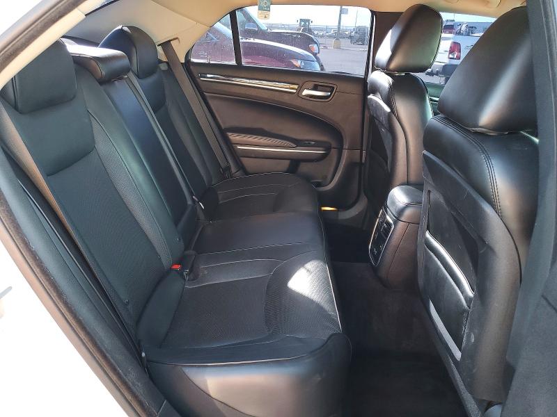Photo 10 from auction – 2018 CHRYSLER 300 with VIN 2C3CCAEG3JH123339