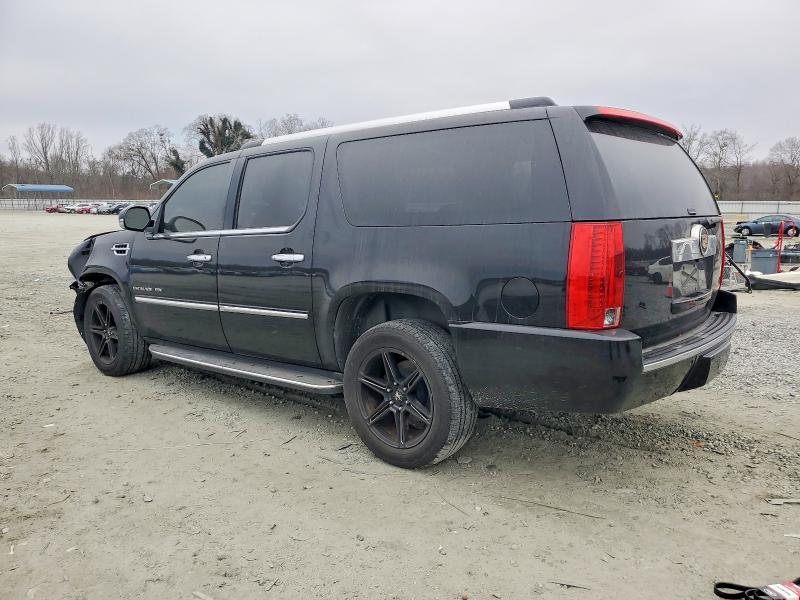 Photo 2 from auction – 2014 CADILLAC ESCALADE E with VIN 1GYS4HEF7ER239969