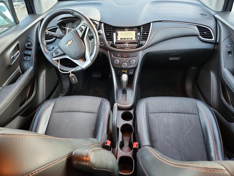 Photo 8 from auction – 2017 CHEVROLET TRAX with VIN 3GNCJLSB1HL269480