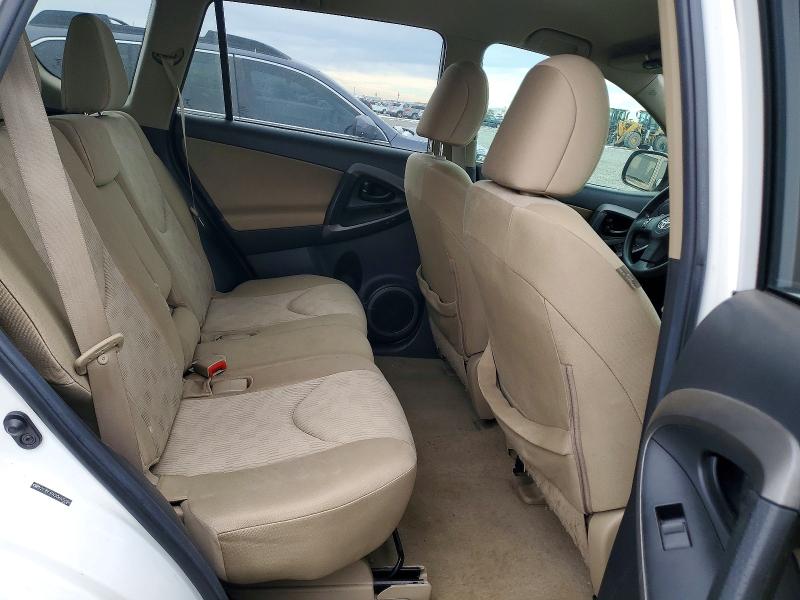 Photo 11 from auction – 2012 TOYOTA RAV4 with VIN 2T3BF4DV3CW205994