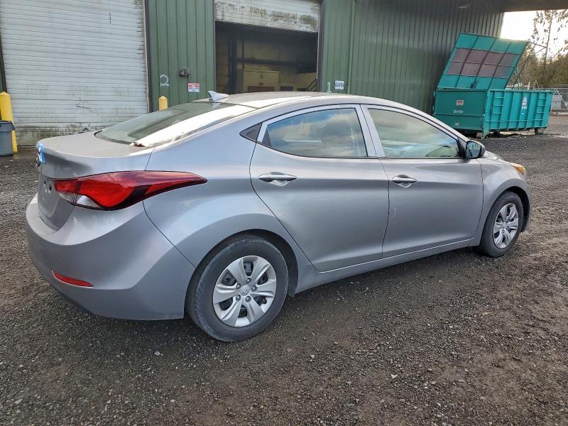 Photo 3 from auction – 2016 HYUNDAI ELANTRA SE with VIN 5NPDH4AE9GH674091