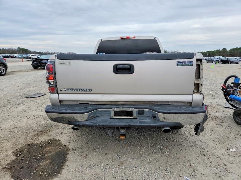 Photo 6 from auction – 2006 CHEVROLET SILVERADO with VIN 1GCEC19V56Z222605