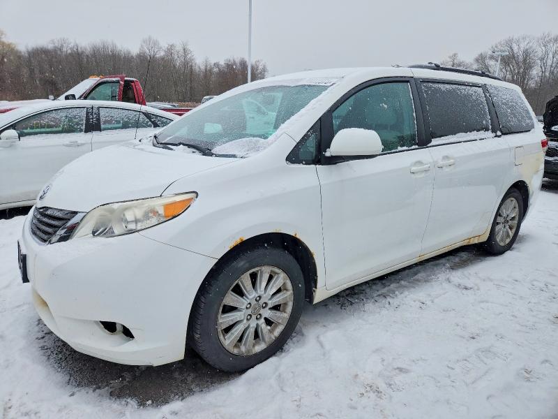 TOYOTA SIENNA LE 2012 with VIN 5TDJK3DC8CS039988 - Photo from auction