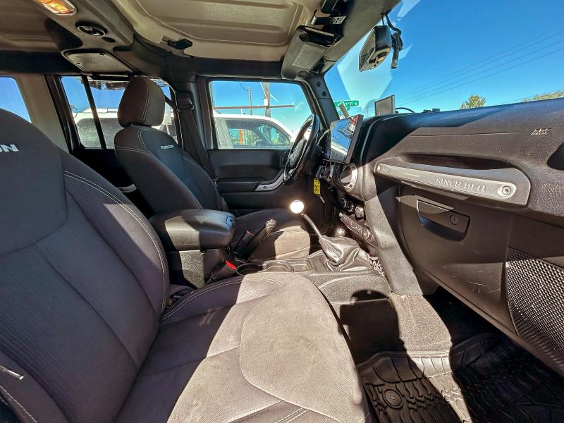 Photo 5 from auction – 2016 JEEP WRANGLER U with VIN 1C4BJWFG9GL235583