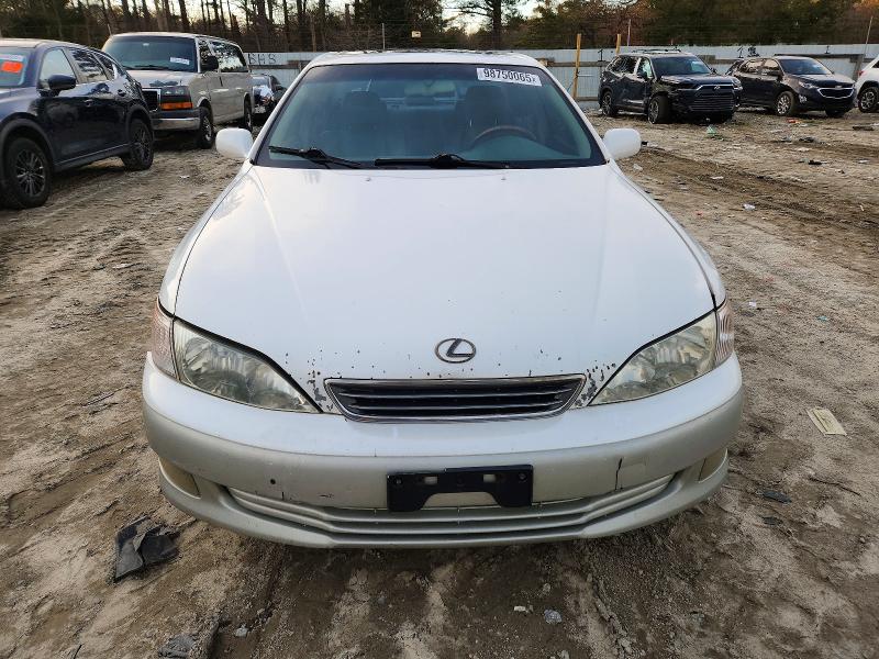 Photo 5 from auction – 2000 LEXUS ES 300 with VIN JT8BF28G1Y5093807