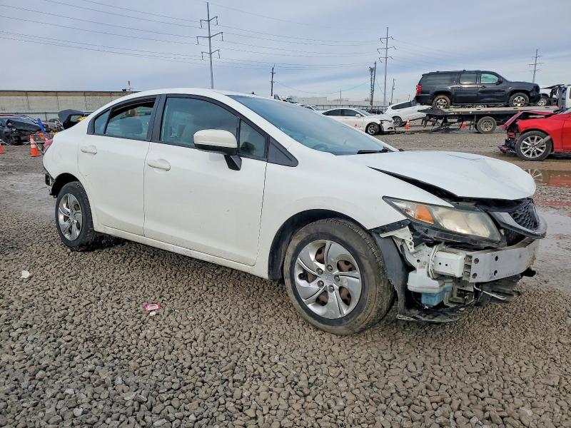 Photo 4 from auction – 2015 HONDA CIVIC LX with VIN 19XFB2F56FE065812