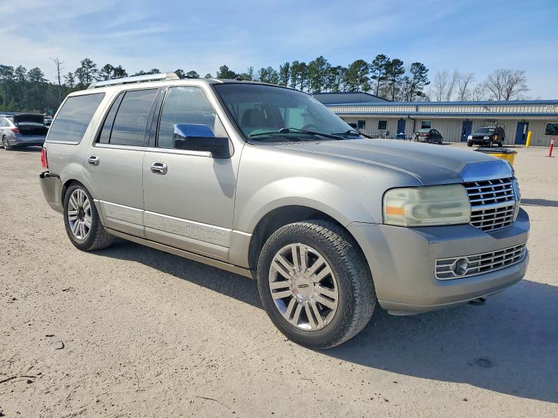 Photo 4 from auction – 2008 LINCOLN NAVIGATOR with VIN 5LMFU27538LJ01760