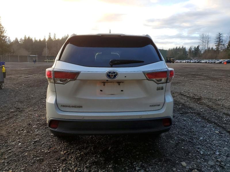 Photo 6 from auction – 2015 TOYOTA HIGHLANDER with VIN 5TDDCRFHXFS012740
