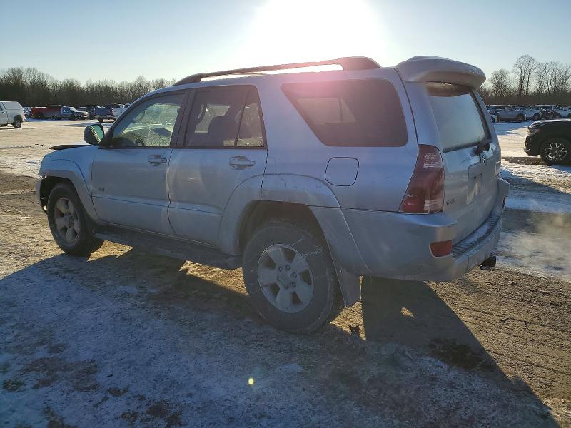 Photo 2 from auction – 2005 TOYOTA 4RUNNER SR with VIN JTEZU14R658023846