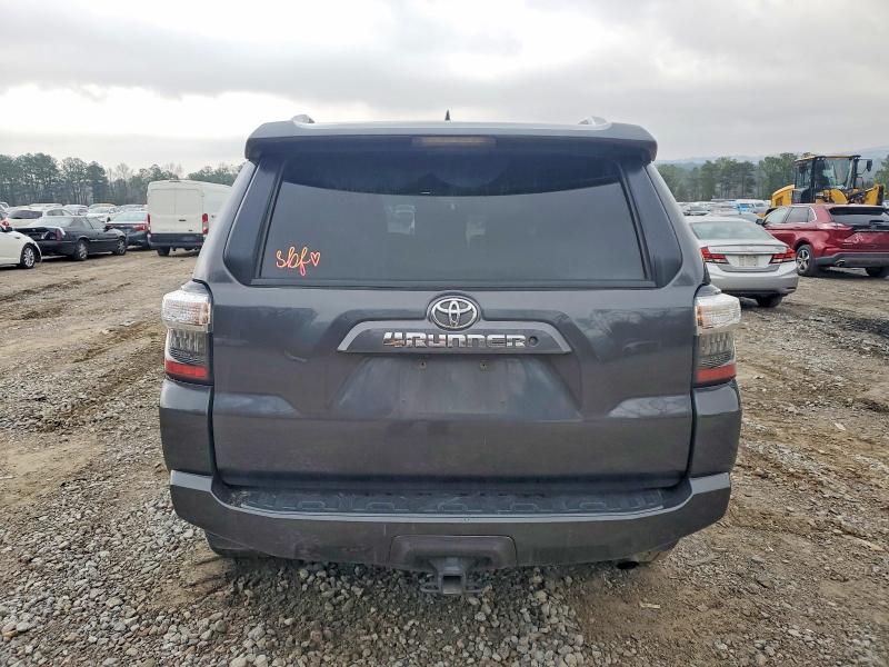 Photo 6 from auction – 2015 TOYOTA 4RUNNER SR with VIN JTEZU5JR9F5095218
