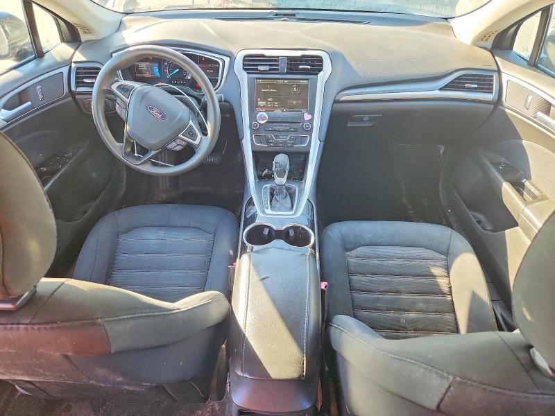 Photo 8 from auction – 2016 FORD FUSION SE with VIN 3FA6P0H75GR244010
