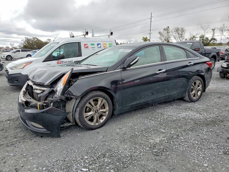 HYUNDAI SONATA SE 2013 with VIN 5NPEC4AC0DH610163 - Photo from auction