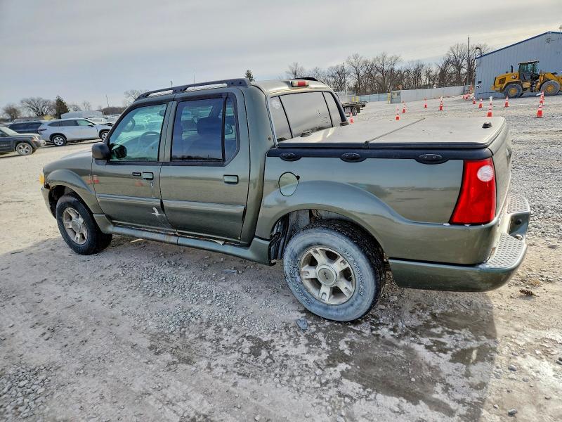 Photo 2 from auction – 2004 FORD EXPLORER S with VIN 1FMZU77K64UA15253
