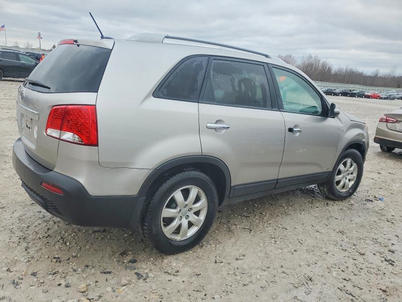 Photo 3 from auction – 2012 KIA SORENTO BA with VIN 5XYKTDA67CG278743