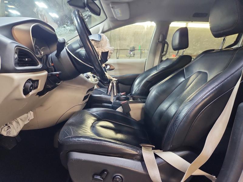 Photo 7 from auction – 2019 CHRYSLER PACIFICA T with VIN 2C4RC1BGXKR651272