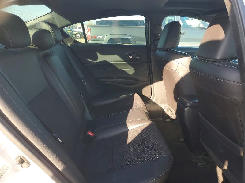 Photo 10 from auction – 2016 ACURA ILX PREMIU with VIN 19UDE2F80GA008472