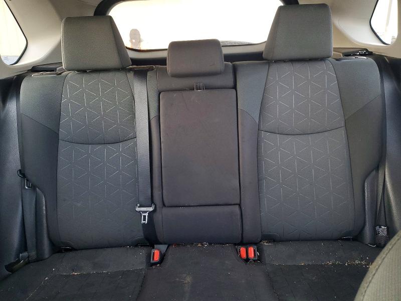 Photo 10 from auction – 2023 TOYOTA RAV4 with VIN 2T3W1RFV5PW285590