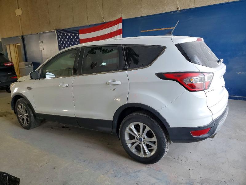 Photo 2 from auction – 2018 FORD ESCAPE SE with VIN 1FMCU9GD8JUA06424