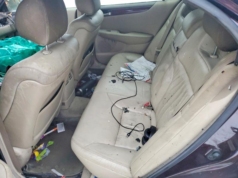 Photo 10 from auction – 2002 LEXUS ES 300 with VIN JTHBF30G425009570