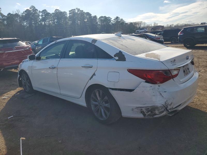 Photo 2 from auction – 2011 HYUNDAI SONATA SE with VIN 5NPEC4AB8BH271768
