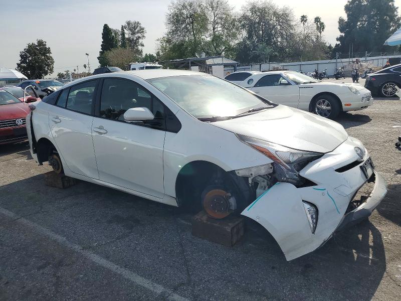 Photo 4 from auction – 2018 TOYOTA PRIUS with VIN JTDKARFU6J3065617