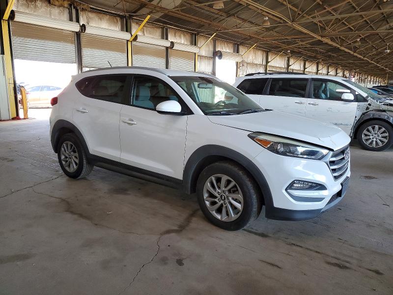 Photo 4 from auction – 2016 HYUNDAI TUCSON with VIN KM8J33A43GU090175