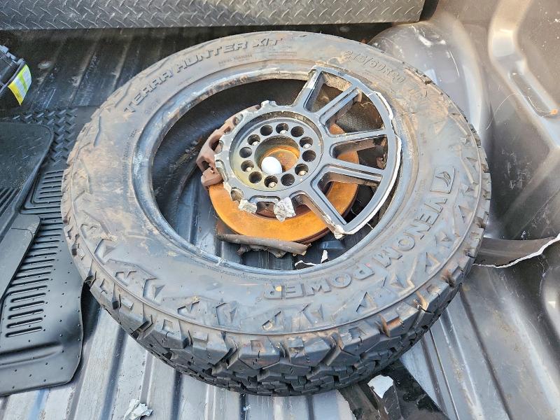 Photo 12 from auction – 2012 FORD F150 SUPER with VIN 1FTFW1CFXCKD02743