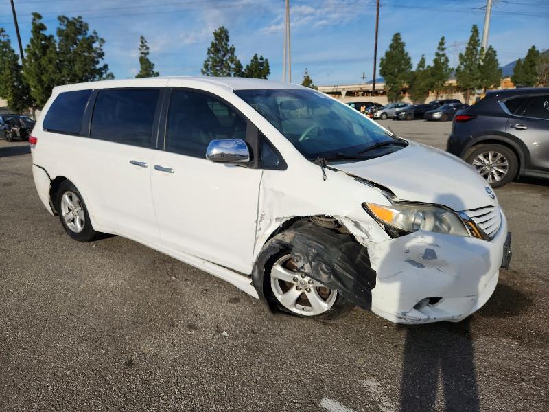 Photo 4 from auction – 2012 TOYOTA SIENNA with VIN 5TDZK3DC2CS207160