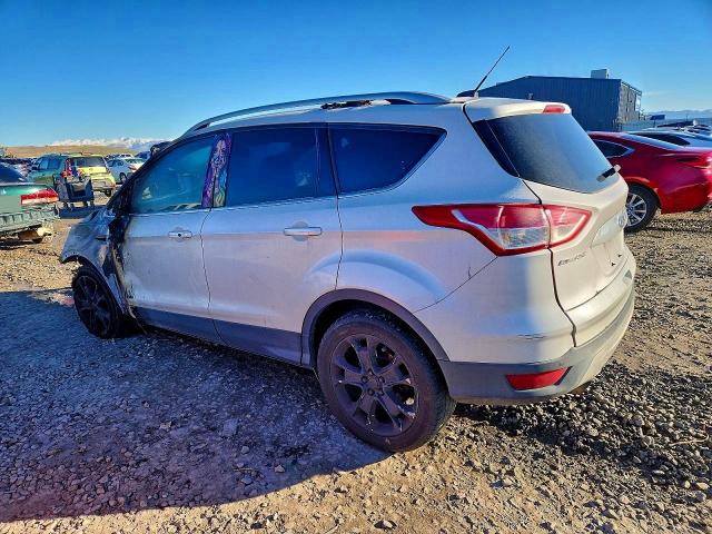 Photo 2 from auction – 2016 FORD ESCAPE with VIN 1FMCU0J99GUB84349