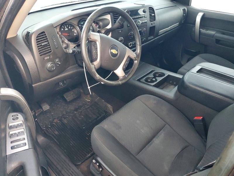 Photo 8 from auction – 2013 CHEVROLET SILVERADO with VIN 1GCRKSE78DZ152838
