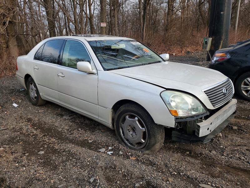 Photo 4 from auction – 2002 LEXUS LS 430 with VIN JTHBN30F220070293
