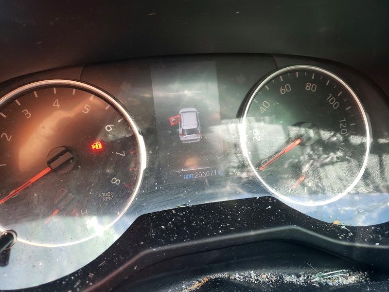 Photo 9 from auction – 2019 TOYOTA RAV4 with VIN 2T3W1RFV5KC024244