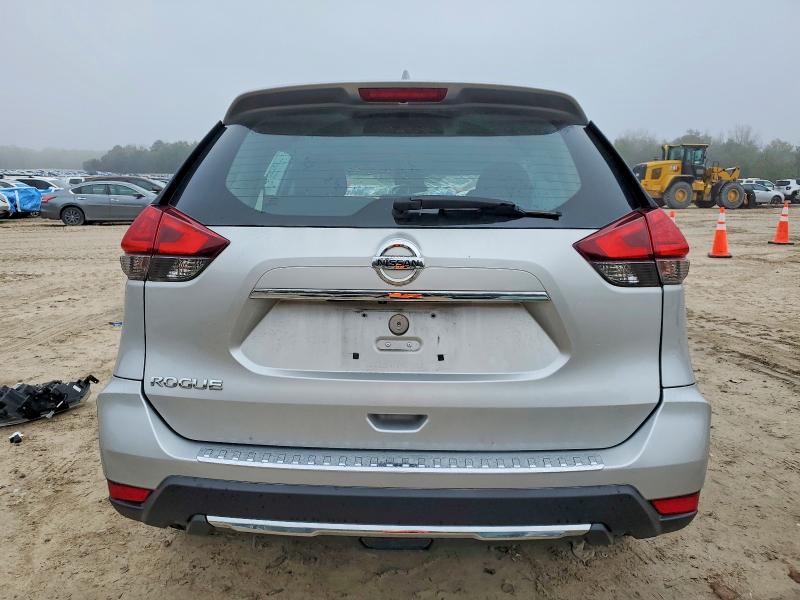 Photo 6 from auction – 2017 NISSAN ROGUE with VIN 5N1AT2MT6HC796352